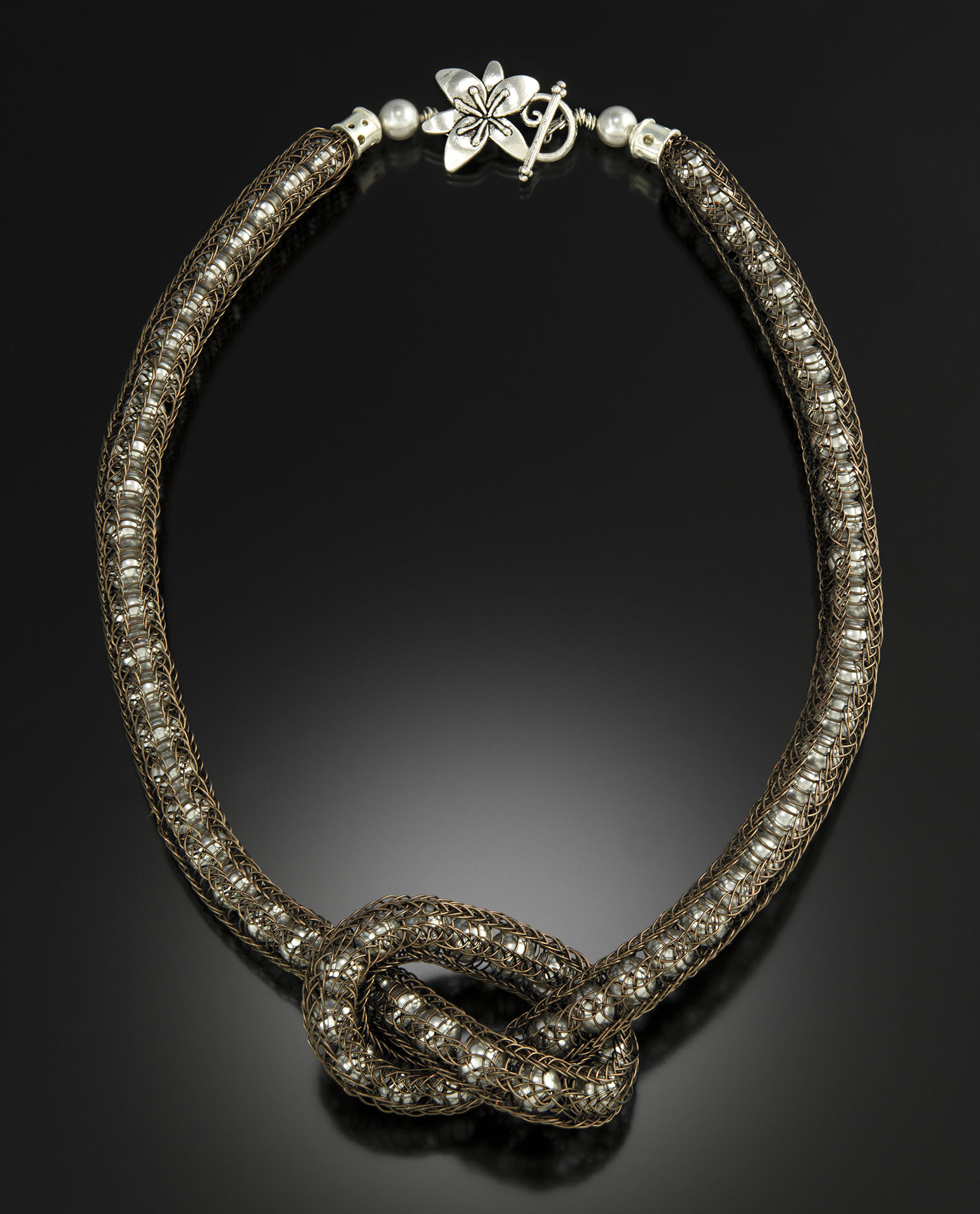 Lovers Knot - Lyn Chevrier.jpg