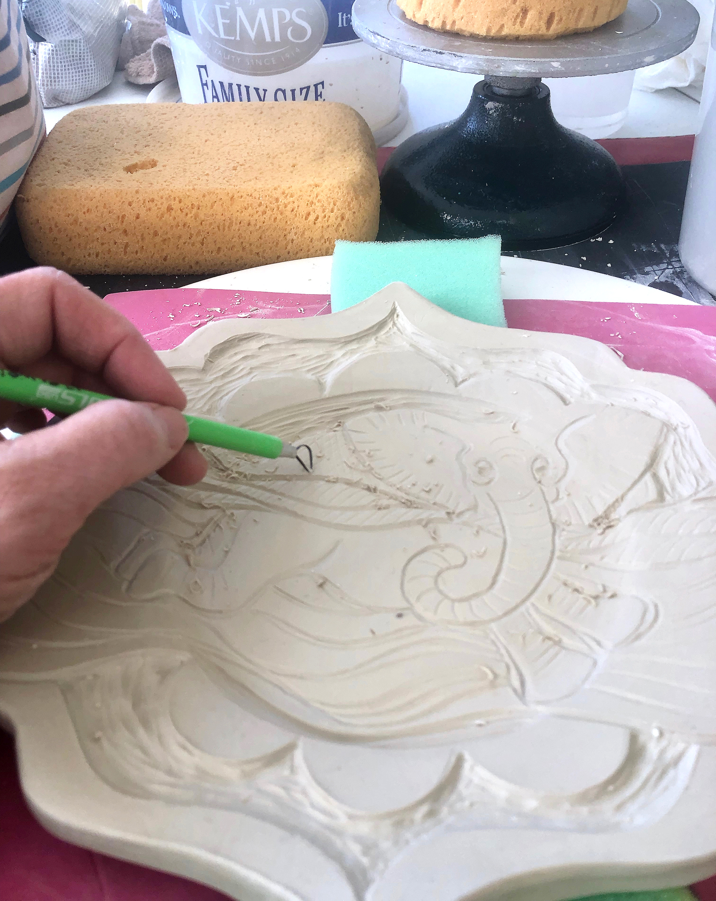 SnapHappy_carvingclay - Julie Terwelp.jpg